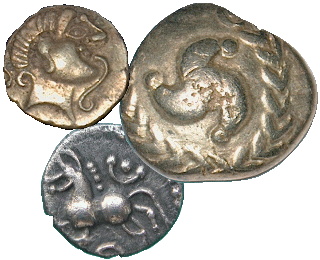 Regenbogenschuessel, Viertelstater der Treverer und silberner Quinar